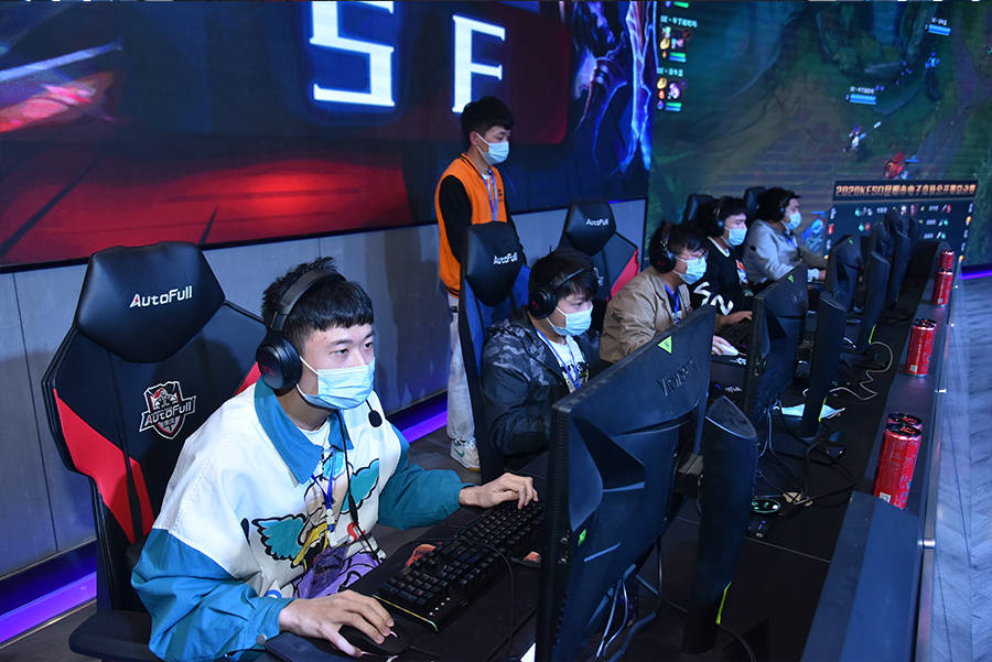 发展中的潜 发展中的潜