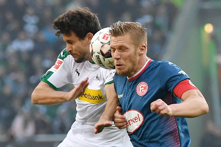 在青年赛时 在青年赛时