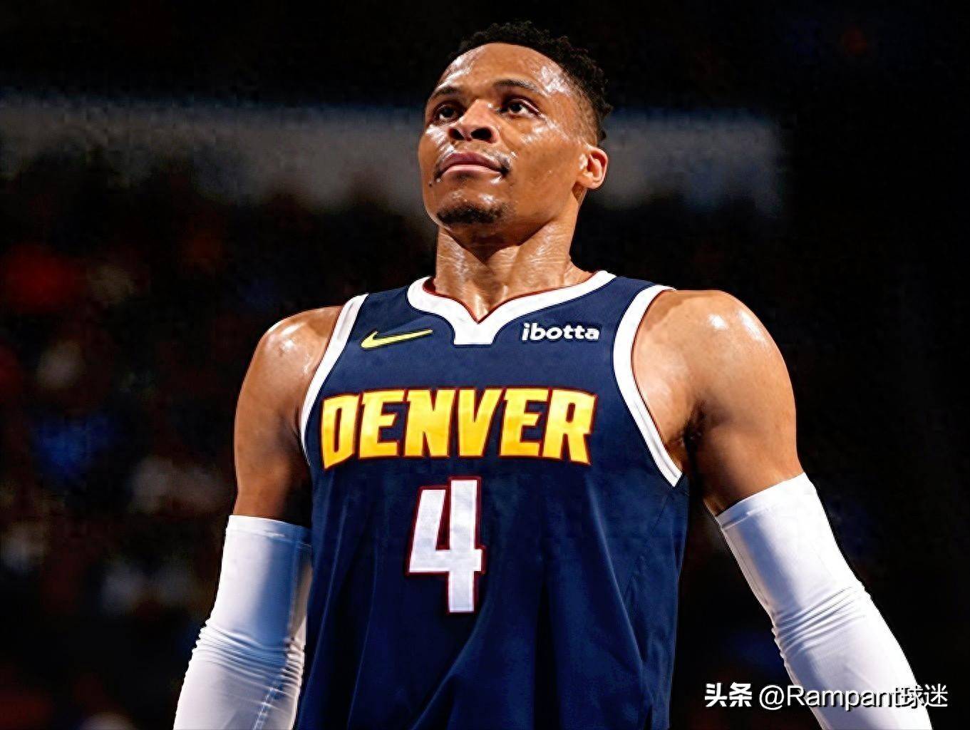 在镜头中自 在镜头中自