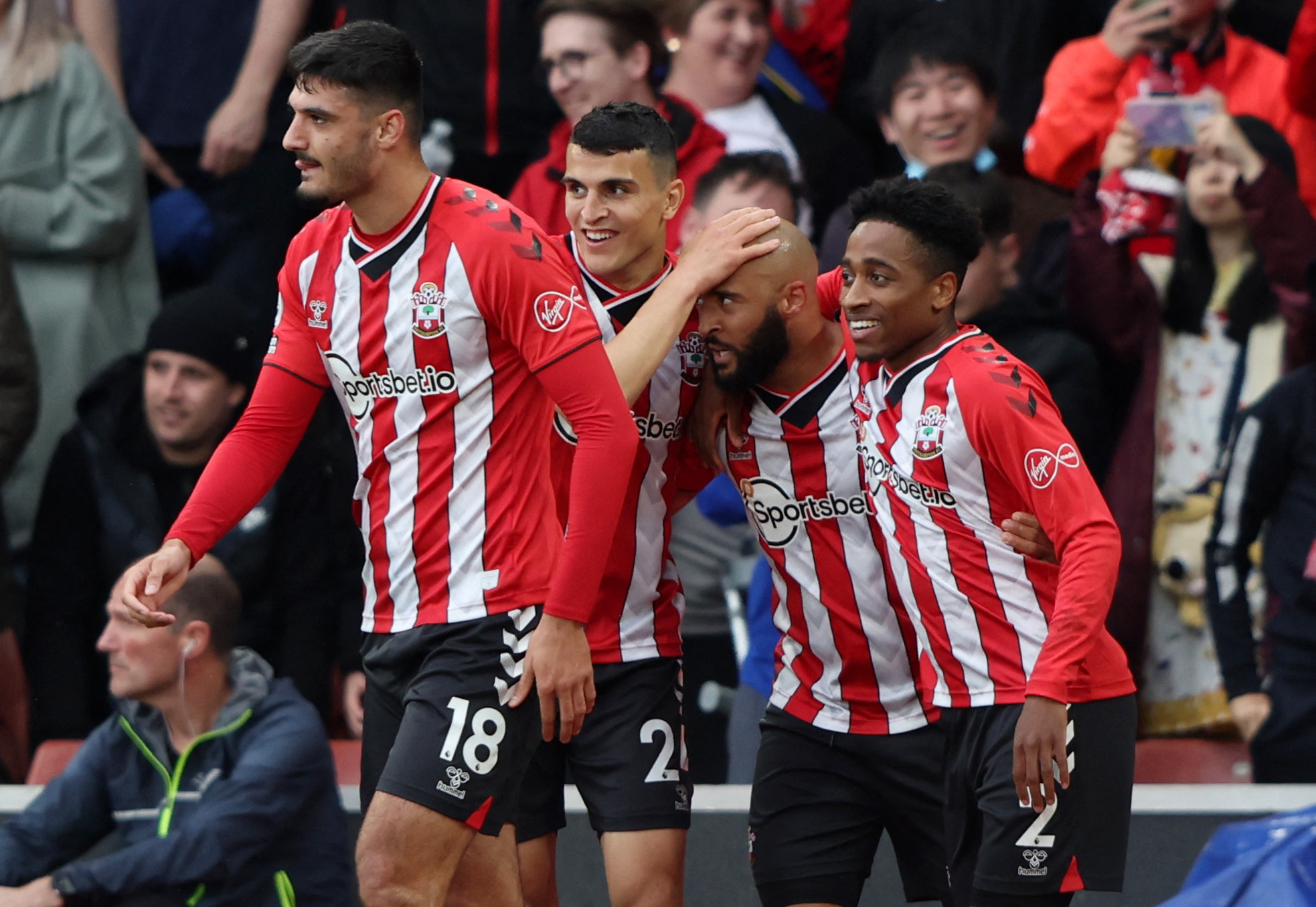 使首尔犯规 使首尔犯规