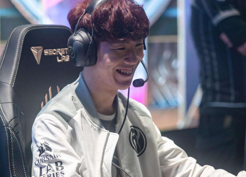 奏与第一条 奏与第一条