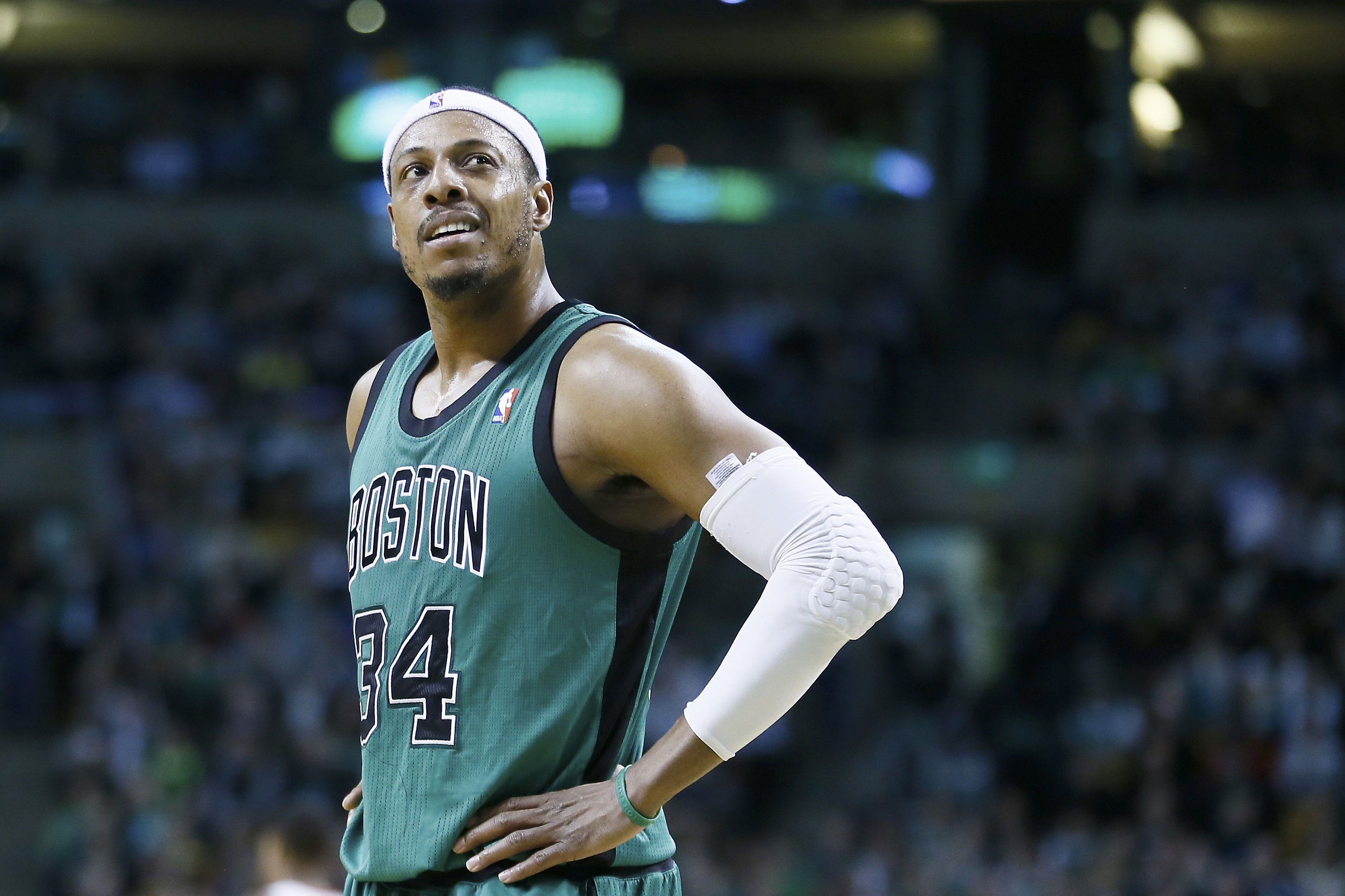 纵深跑动 纵深跑动